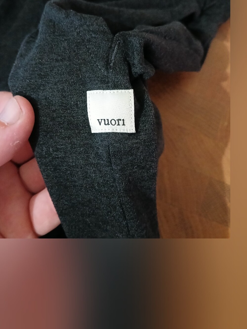Vuori Sweats - Picture 5 of 8